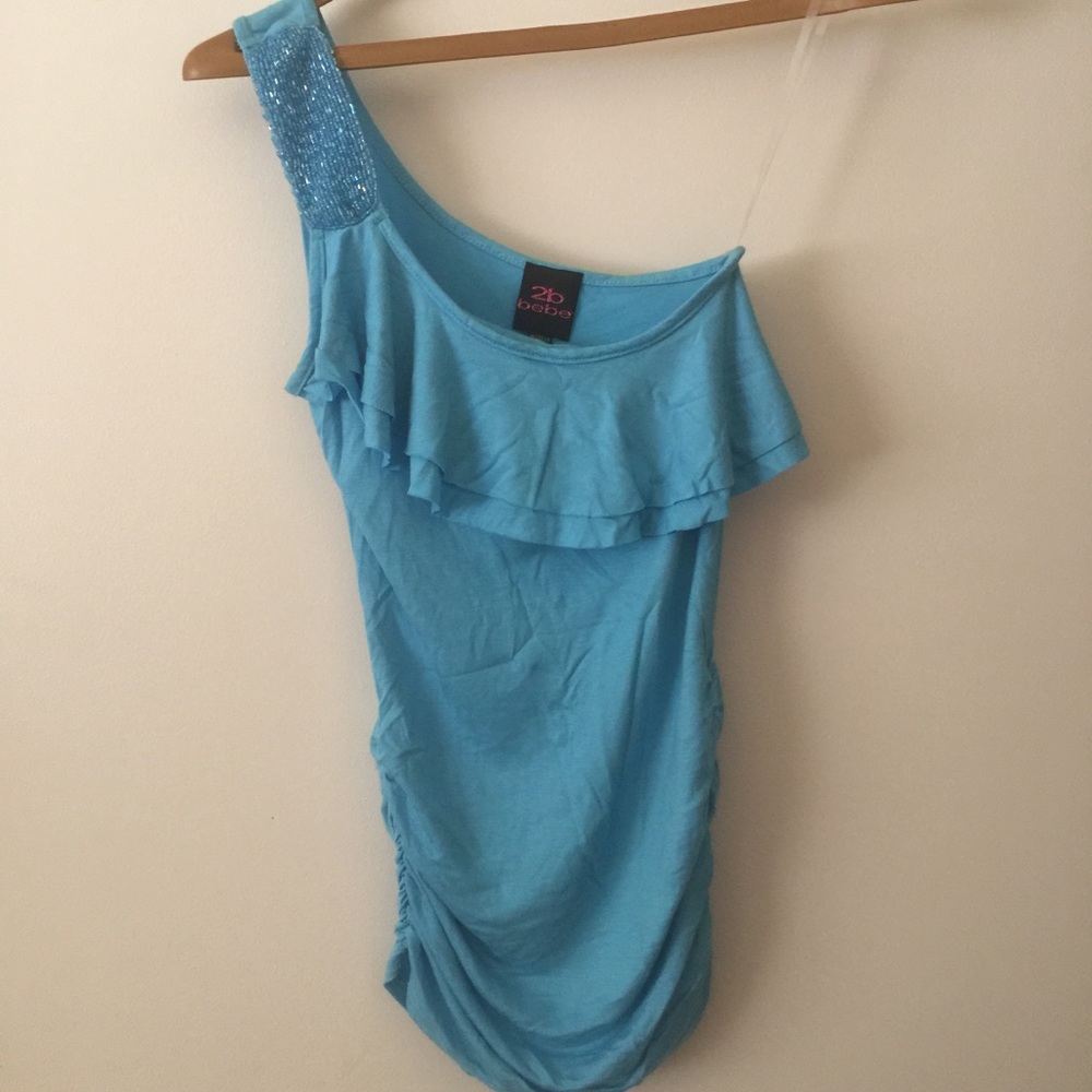 👚 2B Bebe top